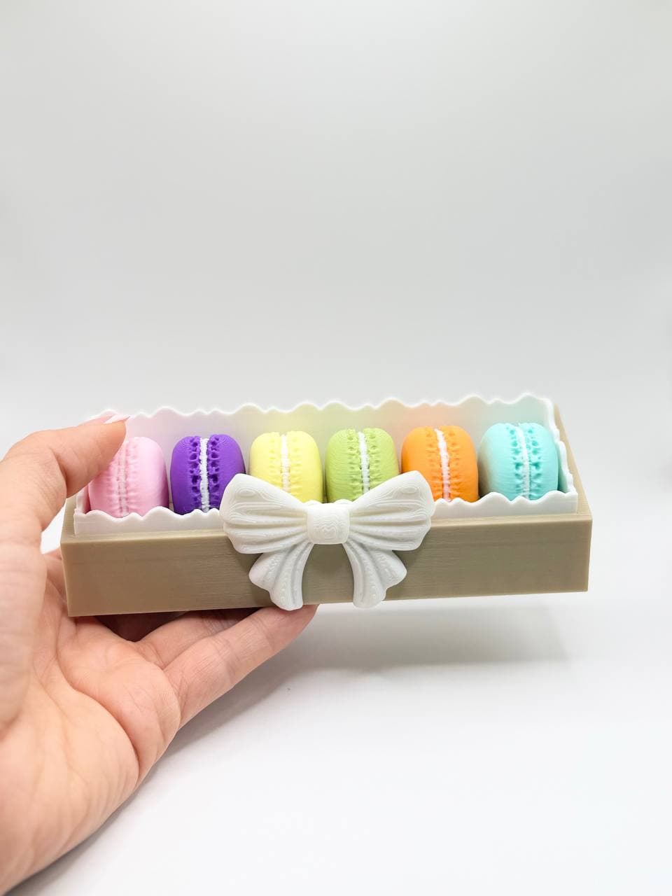 Rainbow macaron clicker